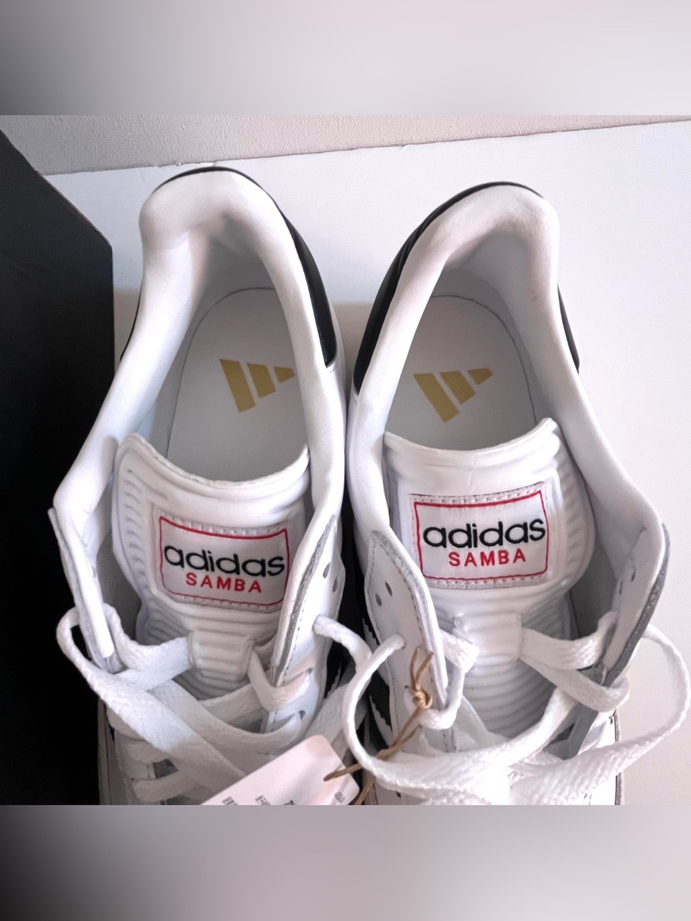 adidas Unisex Samba White Sneakers with Black Stripes Men Size 8 - Picture 7 of 12